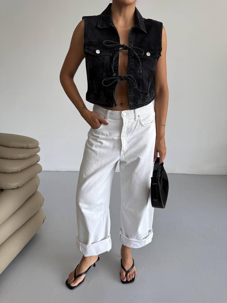 Black Ribbed Sleeveless Crop Top