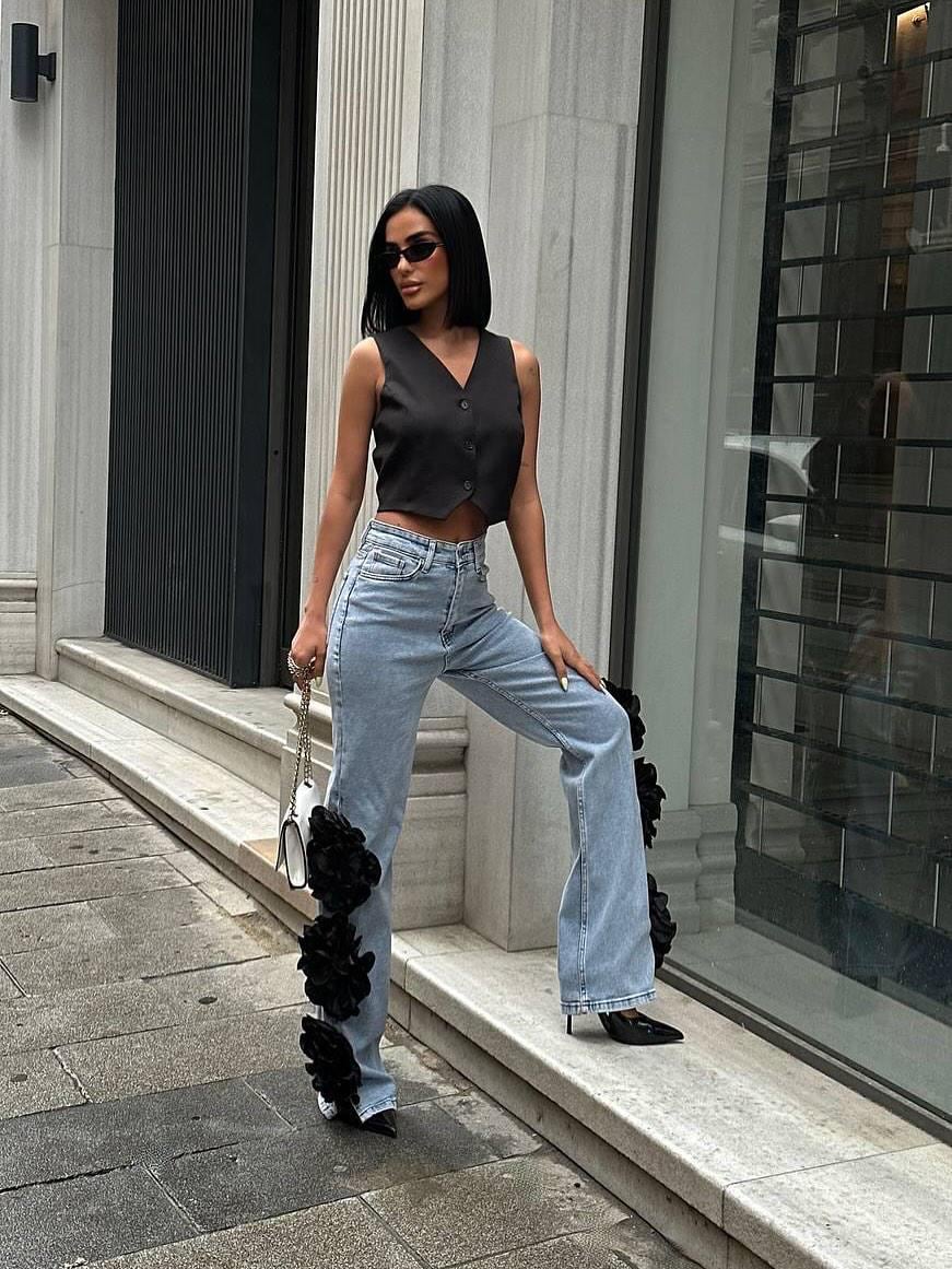 Floral Sculpt Wide-Leg Denim Jeans